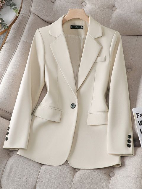 Coat / Jacket /blazer